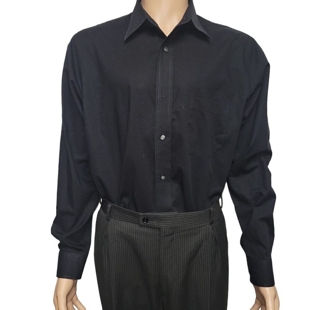 Croft & Barrow Button-Up Broad Cloth Classic Shirt Men's.  Size 16.5/34-35